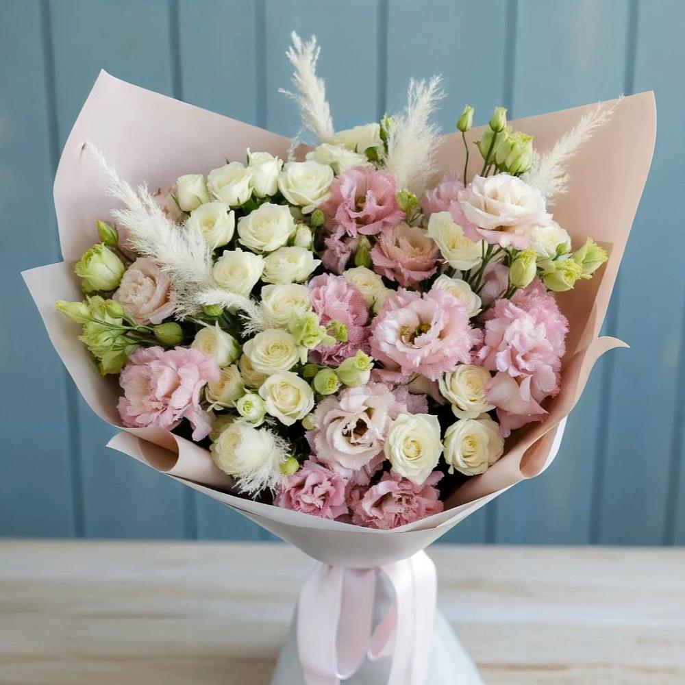 Букет цветов из: Альстромерии и Розы в Ахметовскую