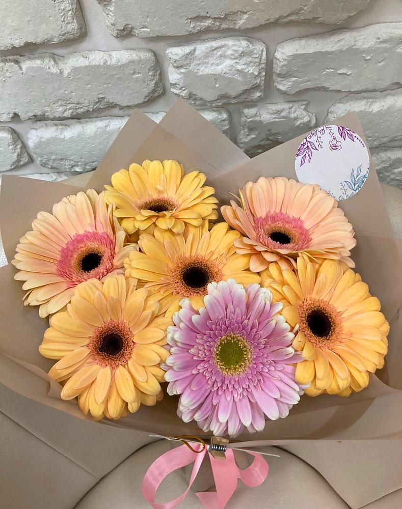 Букет цветов из: Герберы в Ахметовскую
