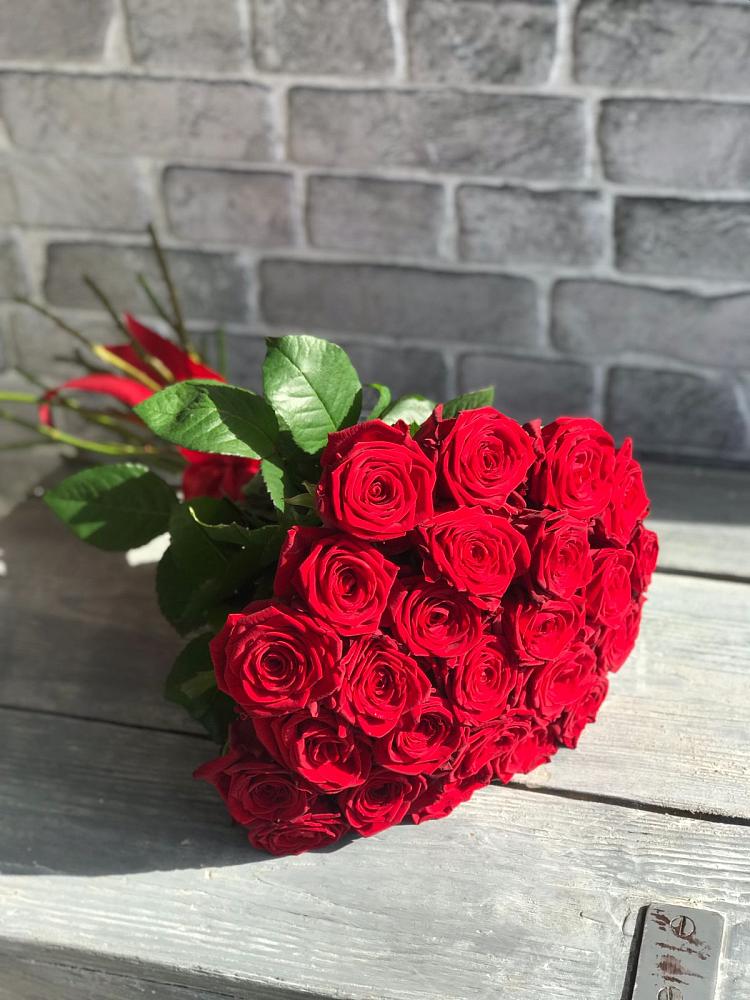 Букет Красные розы Фридом в Ахметовскую