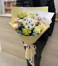Букет цветов из:  Альстромерии, Розы и Хризантемы в Ахметовскую