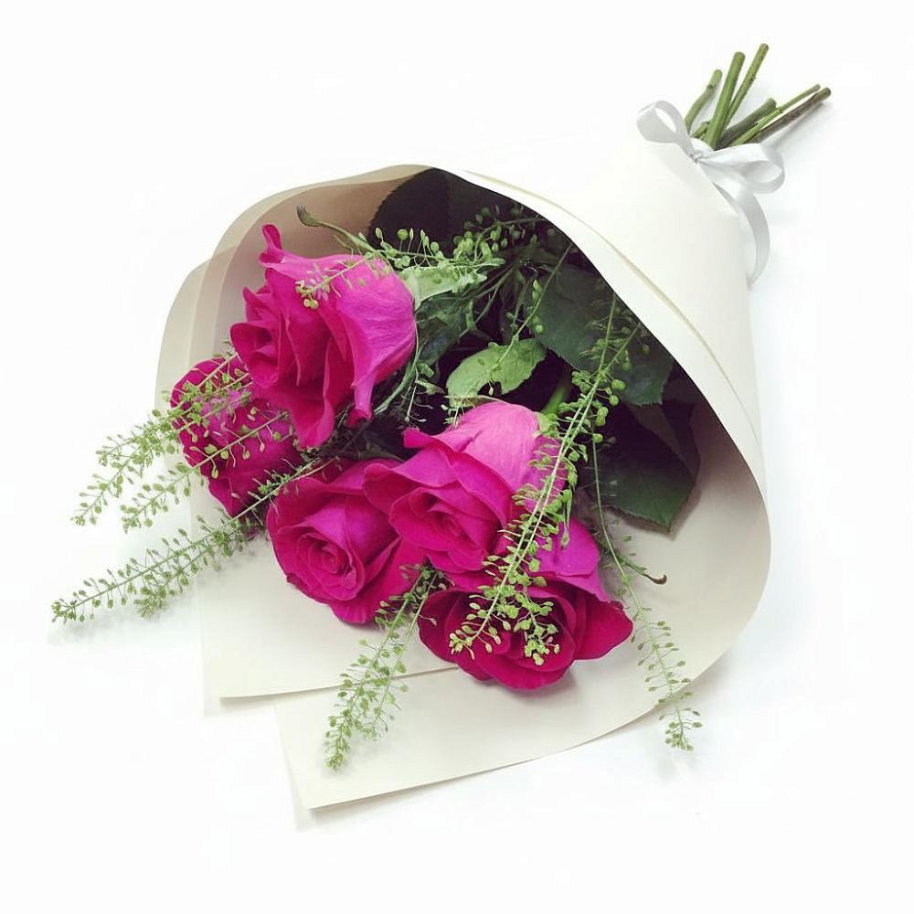 Букет цветов из: Розы в Ахметовскую