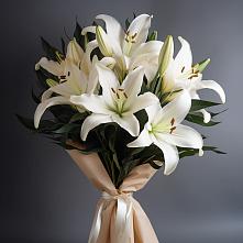 Букет цветов из:  Лилии #REPLACE_PRED# Ахметовскую