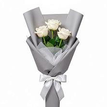 Букет 3 белые розы в Ахметовскую