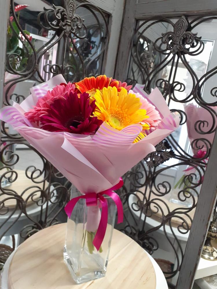 Букет цветов из: Герберы в Ахметовскую