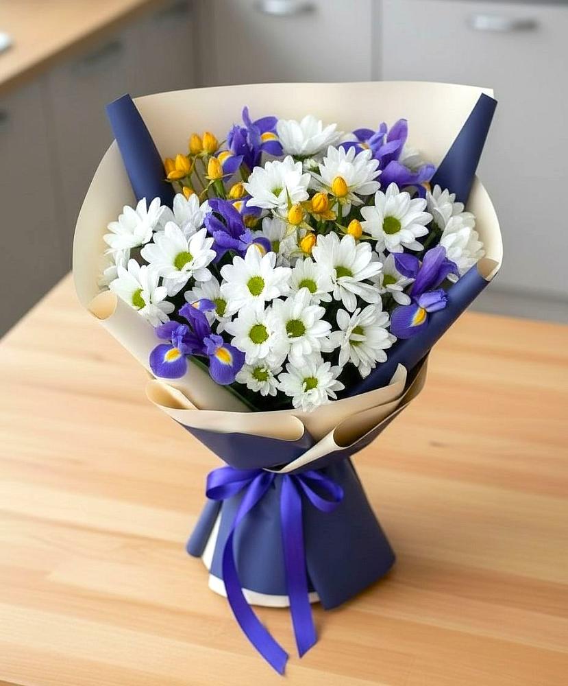 Букет цветов из: Розы, Ирисы и Хризантемы в Ахметовскую
