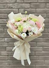 Букет цветов из:  Гвоздики, Розы, Лизиантусы и Хризантемы в Ахметовскую
