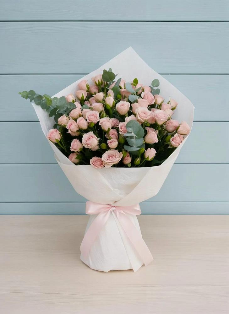 Букет цветов из: Розы в Ахметовскую